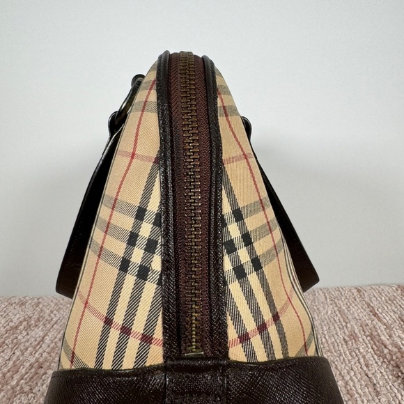 Burberry Vintage Nova Check Satchel - Picture 10 of 16